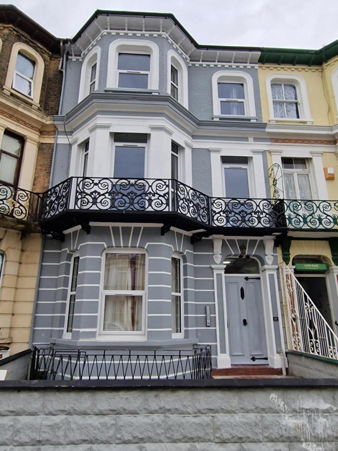 Sea View Stay 17 Princes Road Great Yarmouth Exterior photo